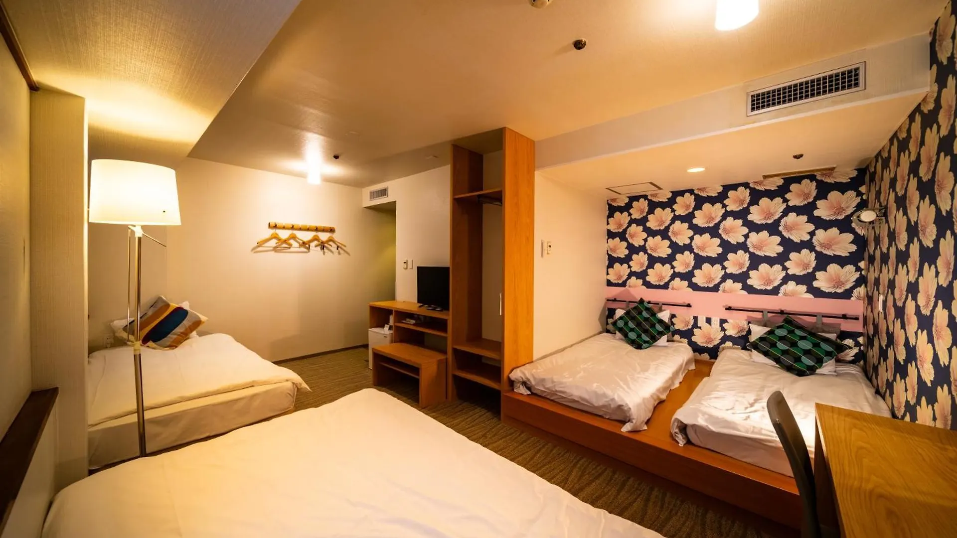 New Osaka Hotel