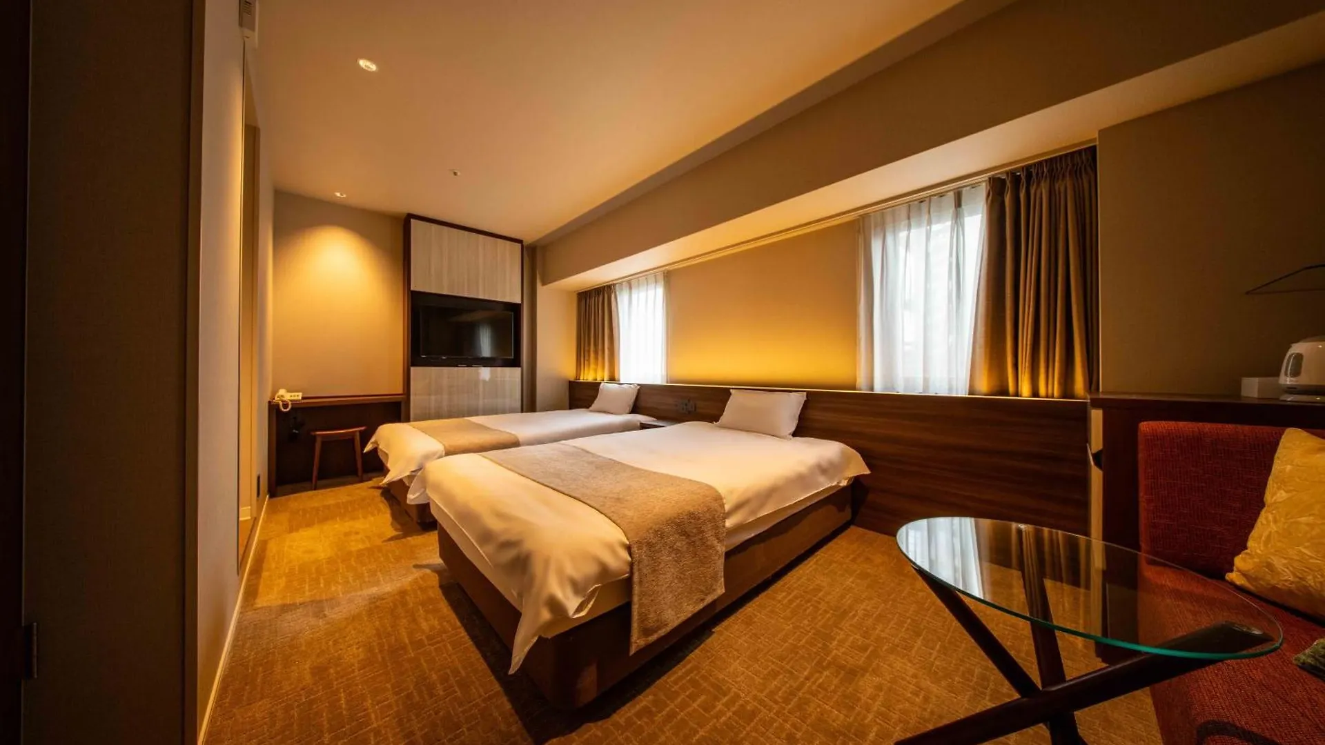 New Osaka Hotel